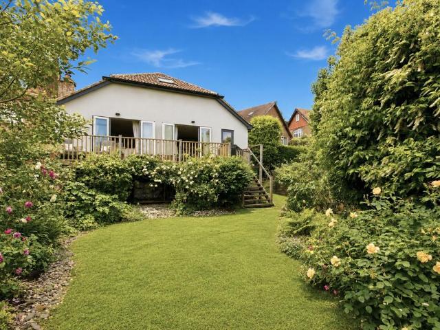 House for sale in Crowborough Warren, Cross In Hand