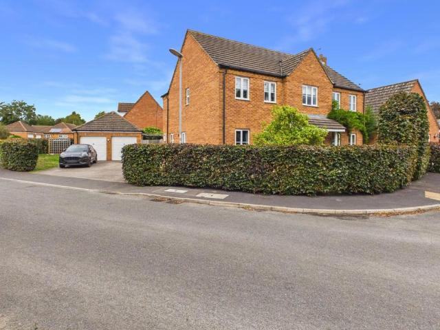 House for sale in Mareham le Fen, East Lindsey