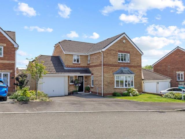 House for sale in Pant Lasau, Nangreaves