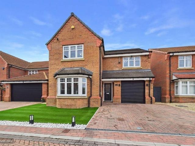 House for sale in Pontefract, West Yorkshire