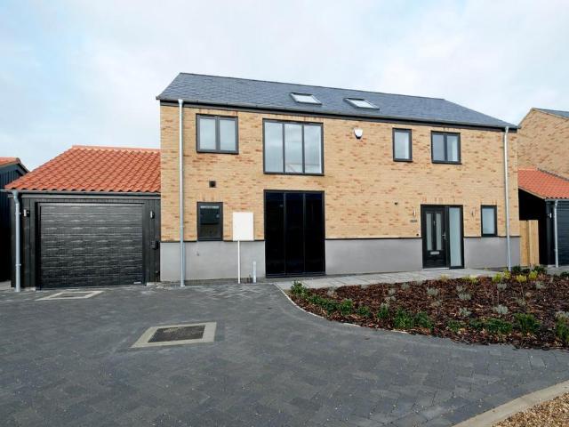 House for sale in Huntingdon, Cambridgeshire