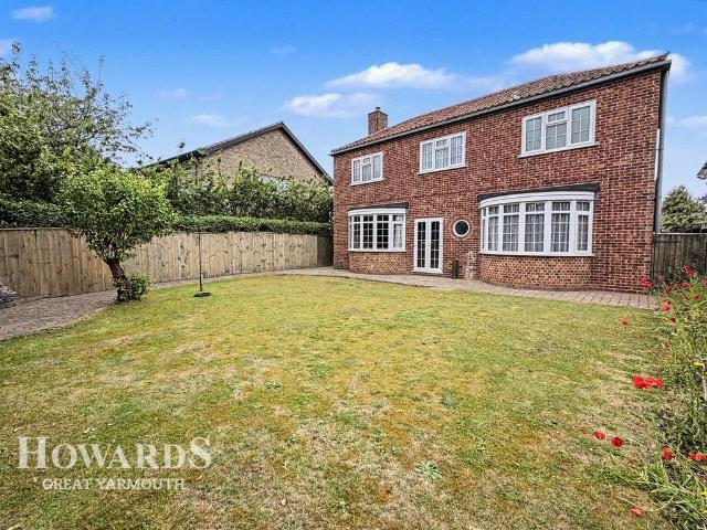 House for sale in Stokesby, Norfolk