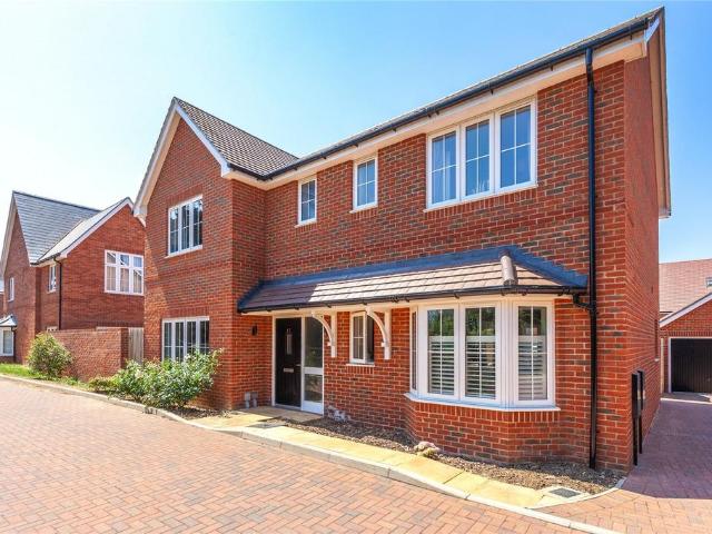 House for sale in Berrick Salome, Oxfordshire