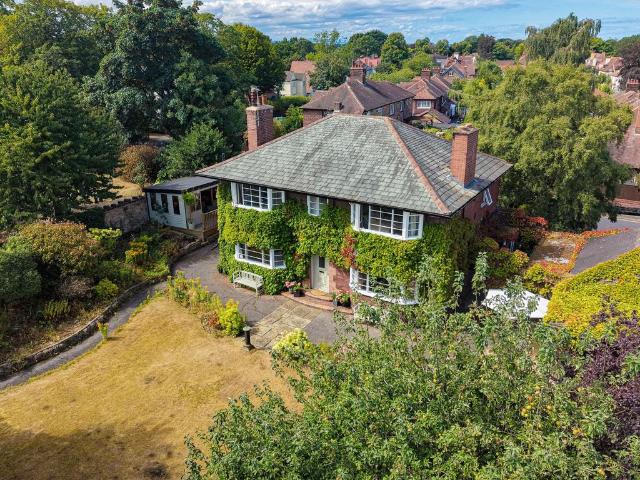 House for sale in Claughton, Oxton