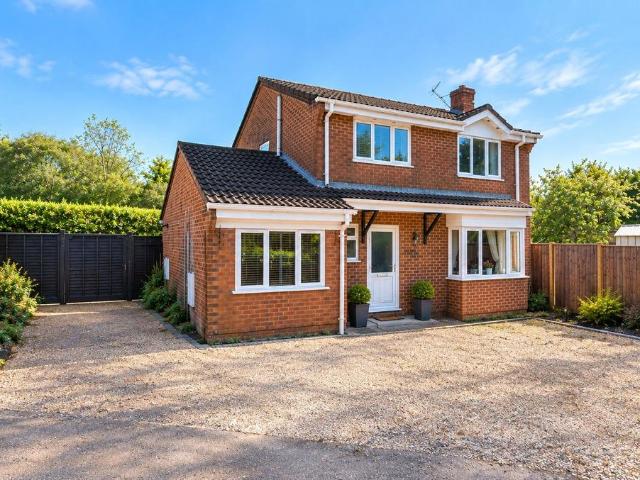 House for sale in Horndean, East Hampshire