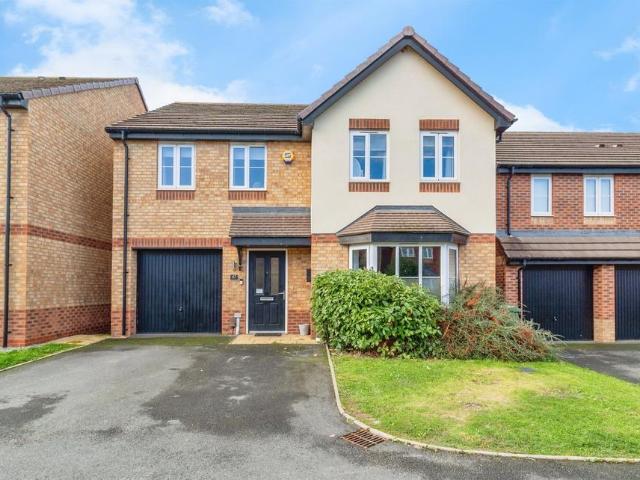 House for sale in Creswell, Baswich