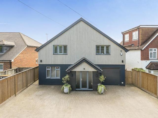 House for sale in Midway, Kent