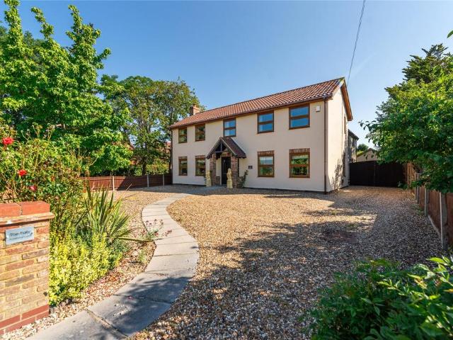House for sale in Cranfield, Bedfordshire