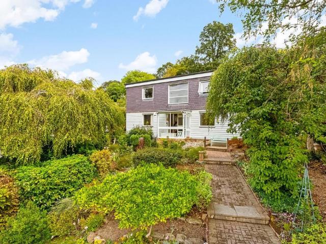 House for sale in Dulwich, Greater London
