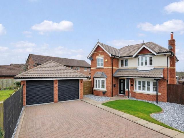 House for sale in Sandiway, Cuddington