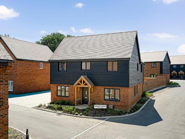 House for sale in Elvington, Folkestone and Hythe