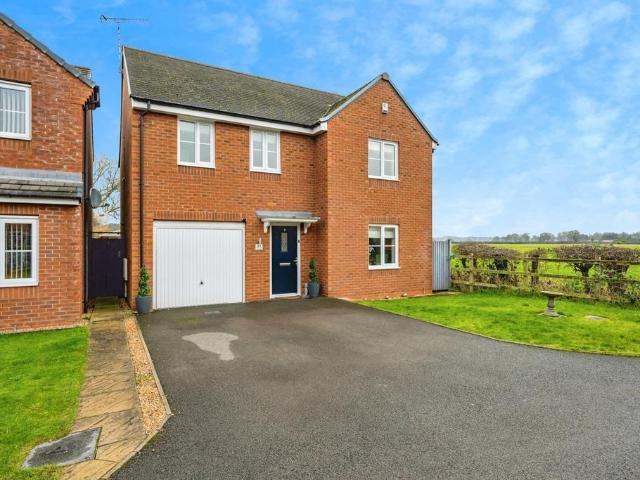 House for sale in Baswich, Staffordshire