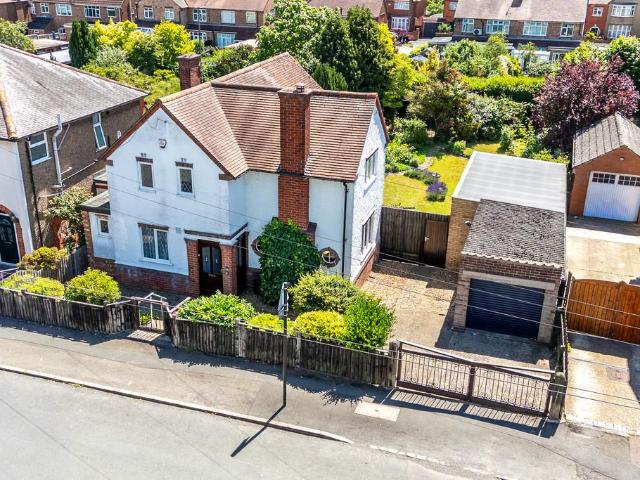 House for sale in Rushden