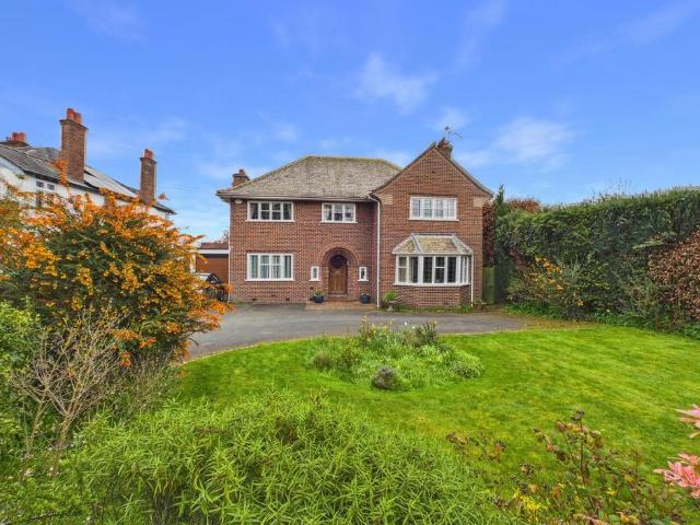 House for sale in Oswestry, Shropshire