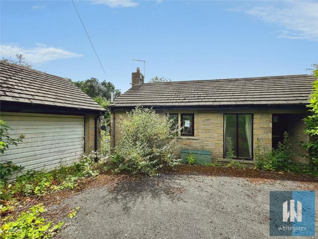 House for sale in Lascelles Hall, Kirkburton