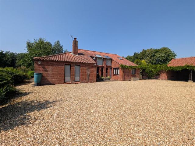 House for sale in Ingleby, Lincolnshire