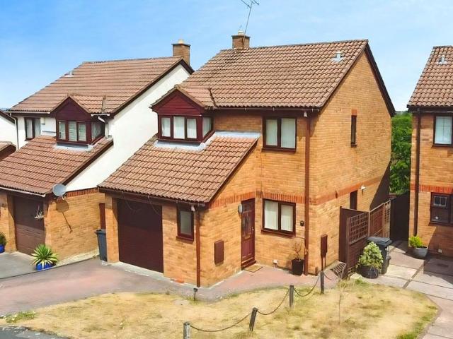 House for sale in Woodhall Park, Haydon Wick