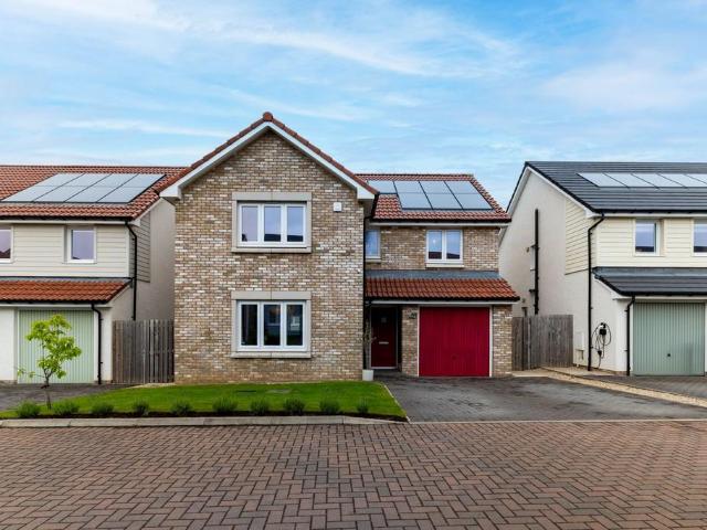 House for sale in Camps, Ormiston