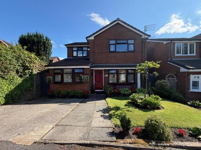 House for sale in Hurst Cross, Greenheys