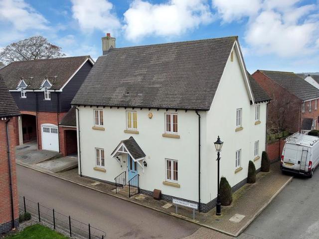 House for sale in Elmfield, Leicestershire