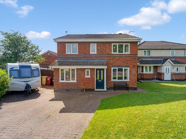 House for sale in Bradshaw, Lee Bank