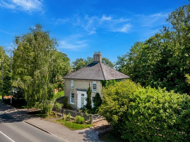 House for sale in Arrington, Cambridgeshire