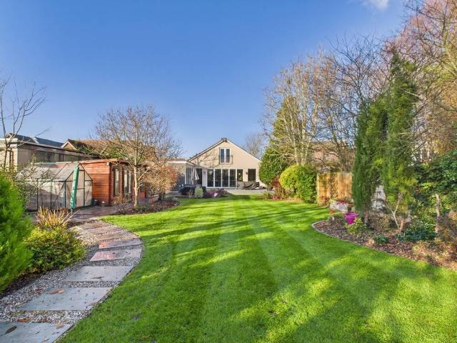 House for sale in Wraysbury