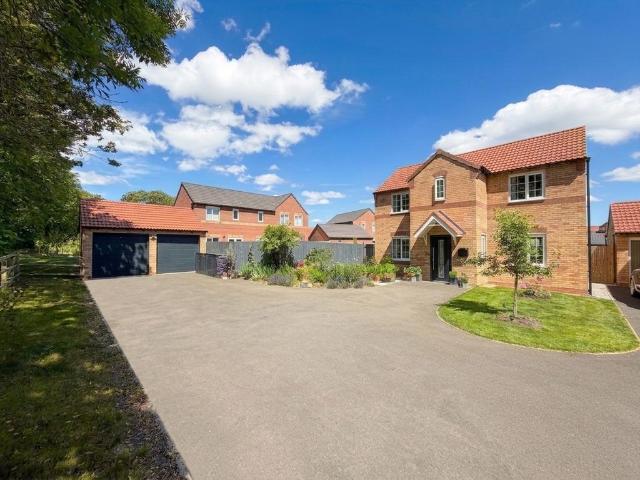 House for sale in Costhorpe, East Midlands