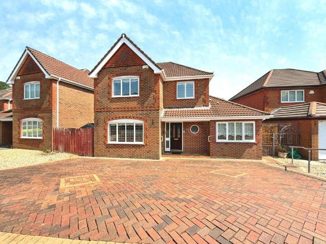 House for sale in Blaenhonddan, Cadoxton-juxta-neath