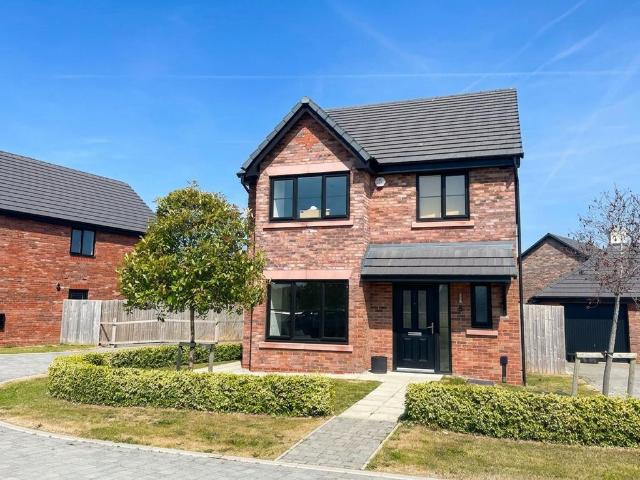 House for sale in Knutsford