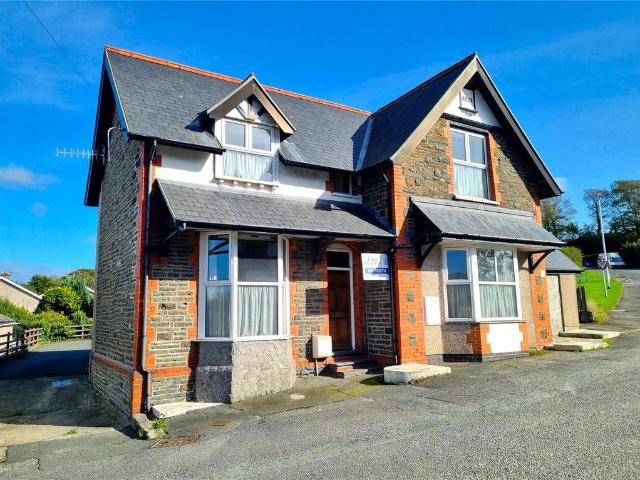 House for sale in Southgate, Penparcau