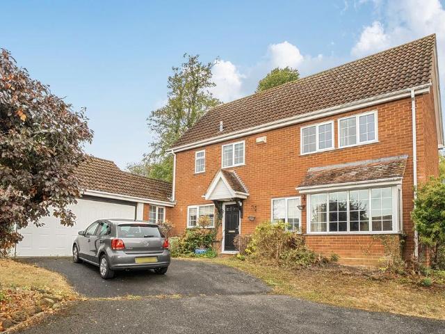 House for sale in Flitwick, Bedfordshire