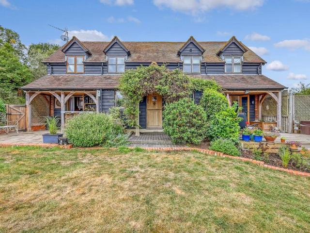 House for sale in Ivy Chimneys, Epping