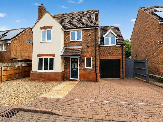 House for sale in Bedford