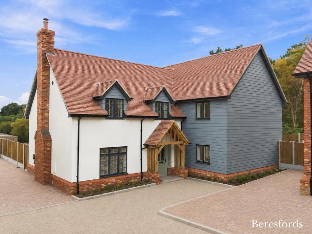 House for sale in South Weald, Brentwood