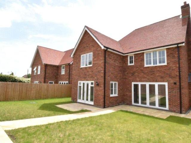 House for sale in Midway, Kent