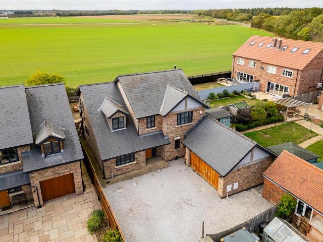 House for sale in Pocklington, Hull and East Yorkshire