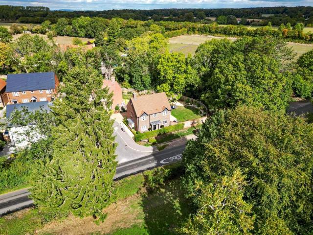 House for sale in Woodcote, South Oxfordshire