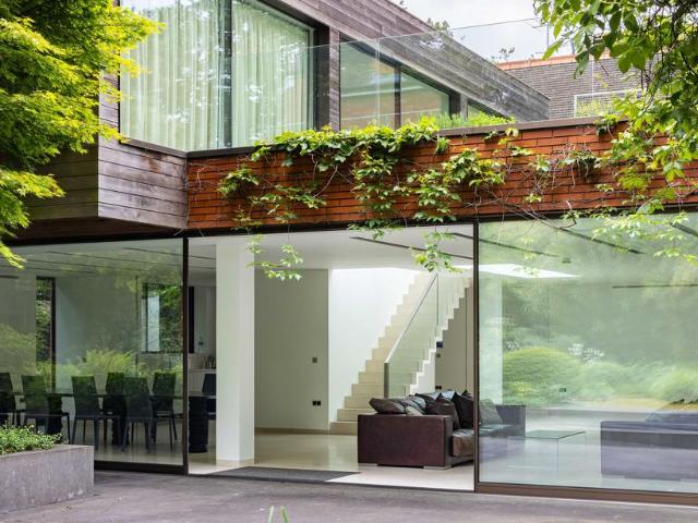 House for sale in Golders Green, Greater London