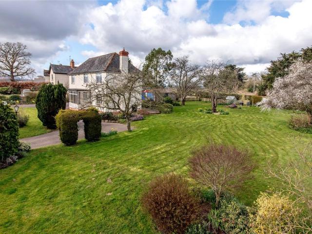 House for sale in Somerset