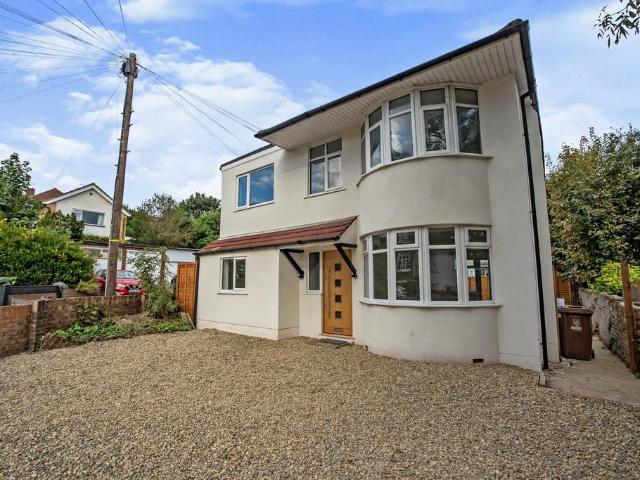 House for sale in Crayford, Greater London