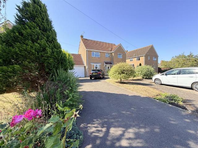House for sale in Pamington, Gloucestershire