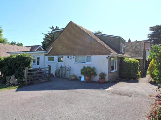 House for sale in Seaford, Iford