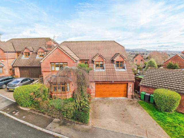 House for sale in Falcon Lodge, Wales
