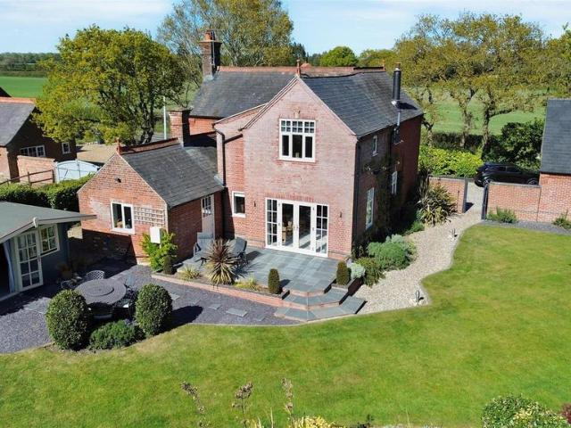 House for sale in Comers, Norfolk