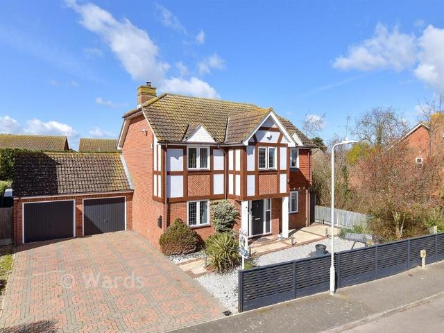 House for sale in Herne and Broomfield, The Bridge