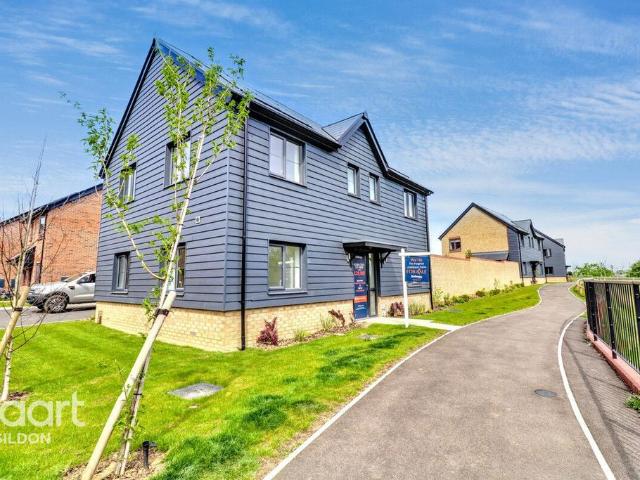 House for sale in Essex