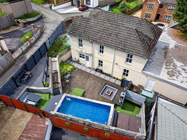 House for sale in Llansamlet, Wales