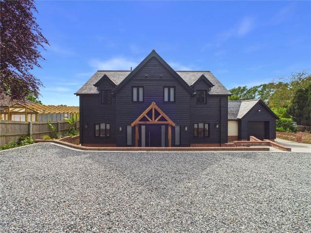 House for sale in Chelmondiston, Suffolk