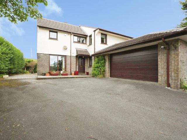 House for sale in St Neot, Cornwall